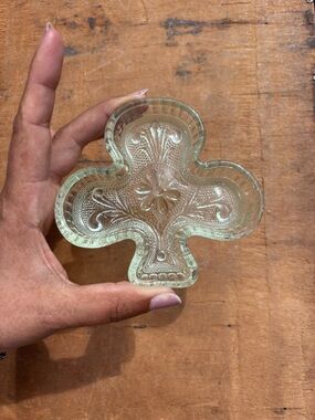 Vintage Tiara Indiana Glass "Club" Dish